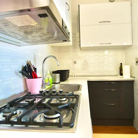 Trastevere Elegant Apartamento *